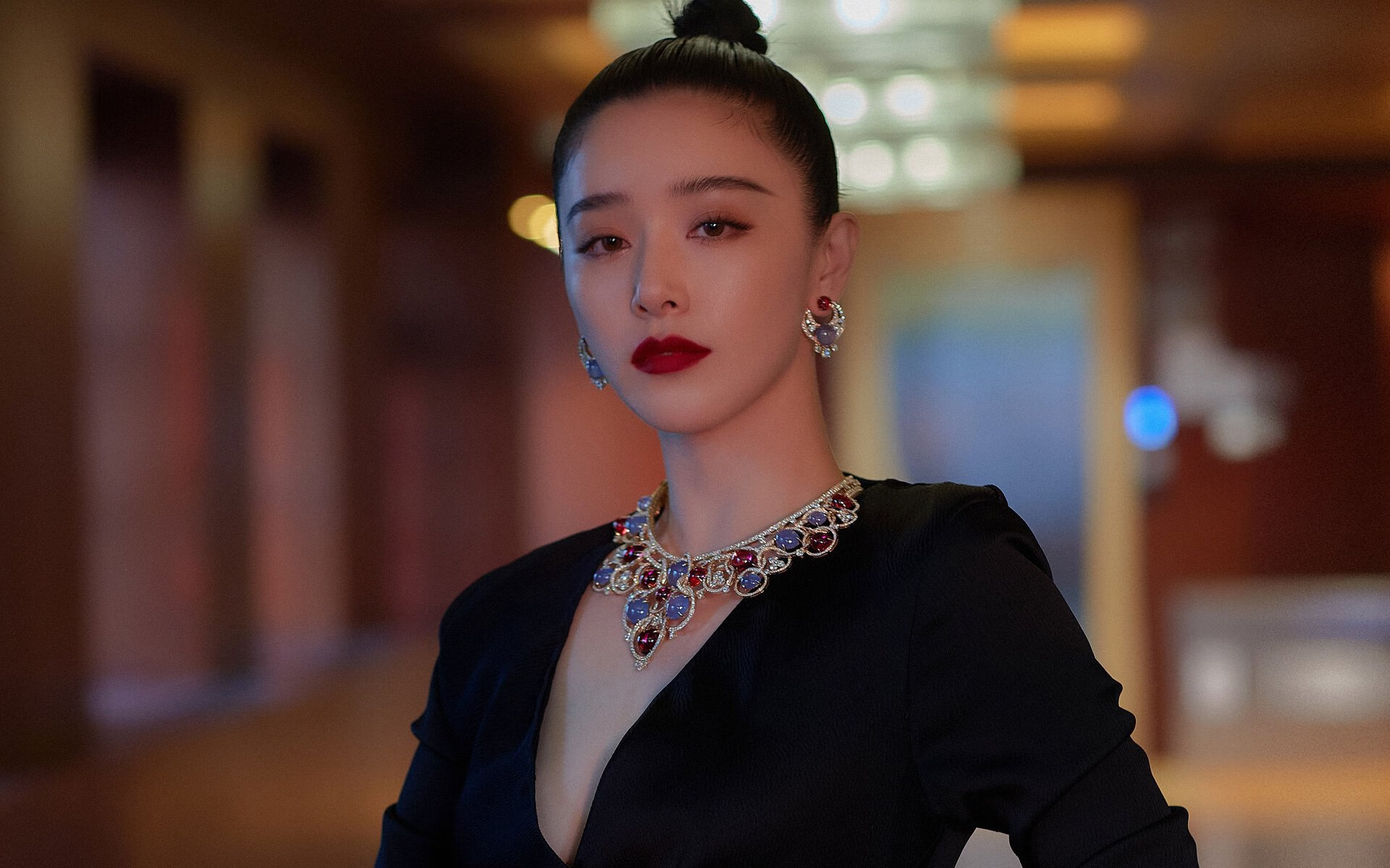 球员冲刺次数是否与比赛关键期表现成正比，球员冲刺速度